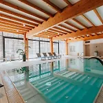 Chateau Hotel 4*