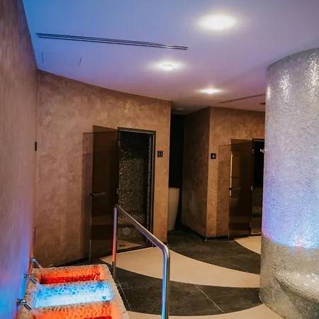 Chateau Gbelany Hotel 4*