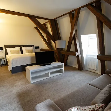 Chateau Отель 4*